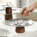 Bandeja com base de madeira