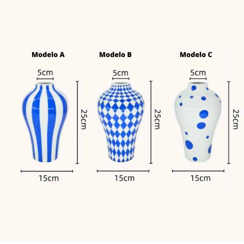 Vaso Cerâmico Azul com Padrão Geométrico