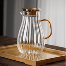 Jarra e Canecas Alegria a Mesa