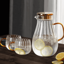 Jarra e Canecas Alegria a Mesa